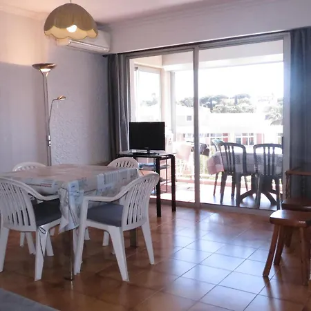 Climatise 2 Pieces Proche Plage, Parking, Animaux Acceptes - Sainte-Maxime